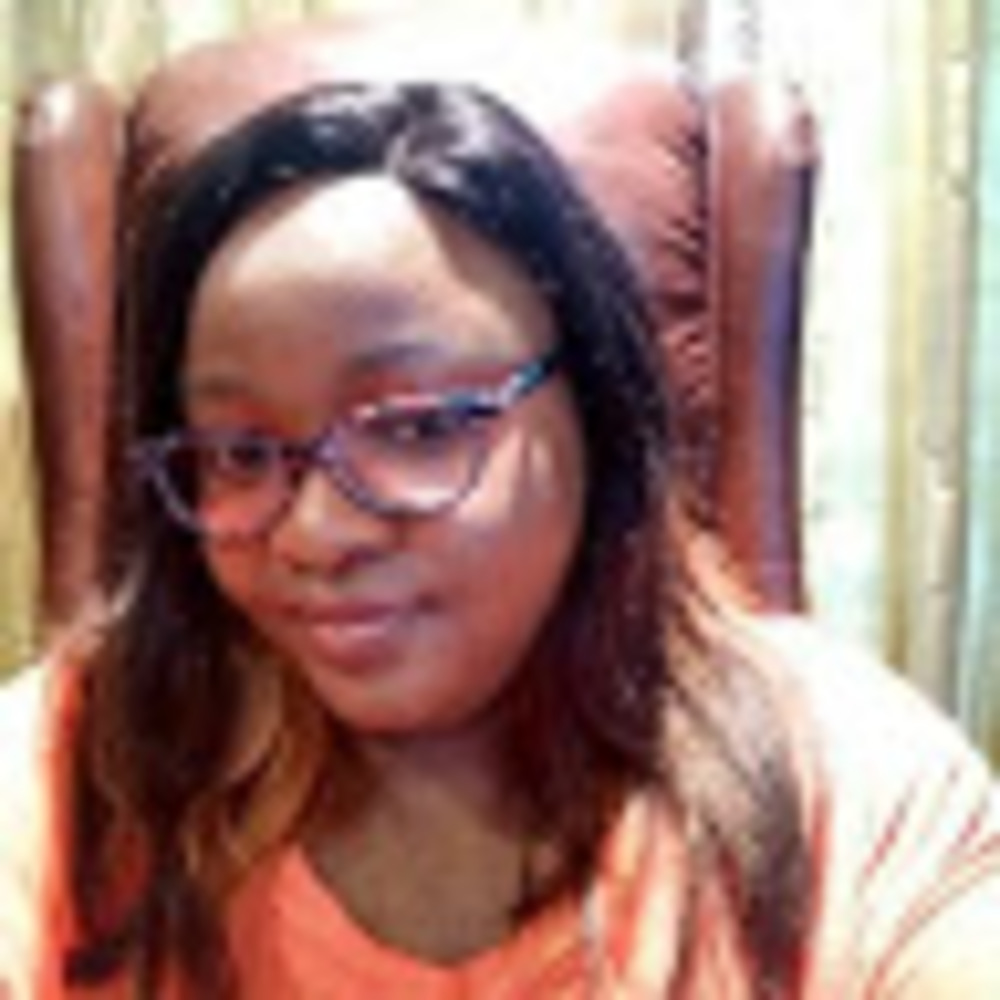Meet your Posher, Adeola